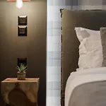 Leonidas By Gm Luxury Apartament *