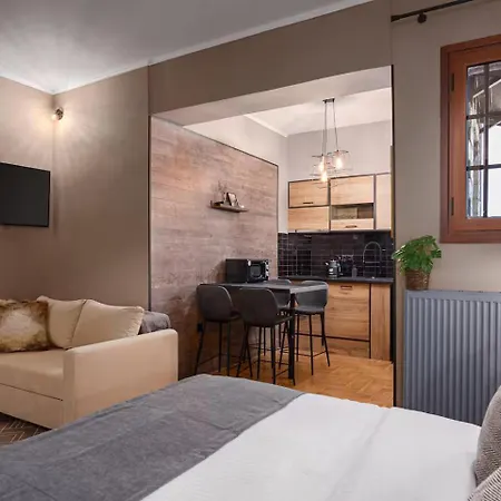 Leonidas By Gm Luxury *