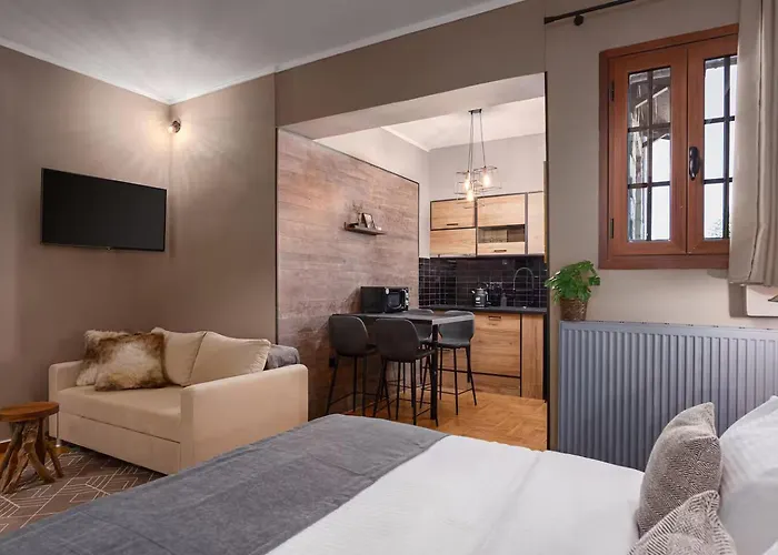 Leonidas By Gm Luxury *